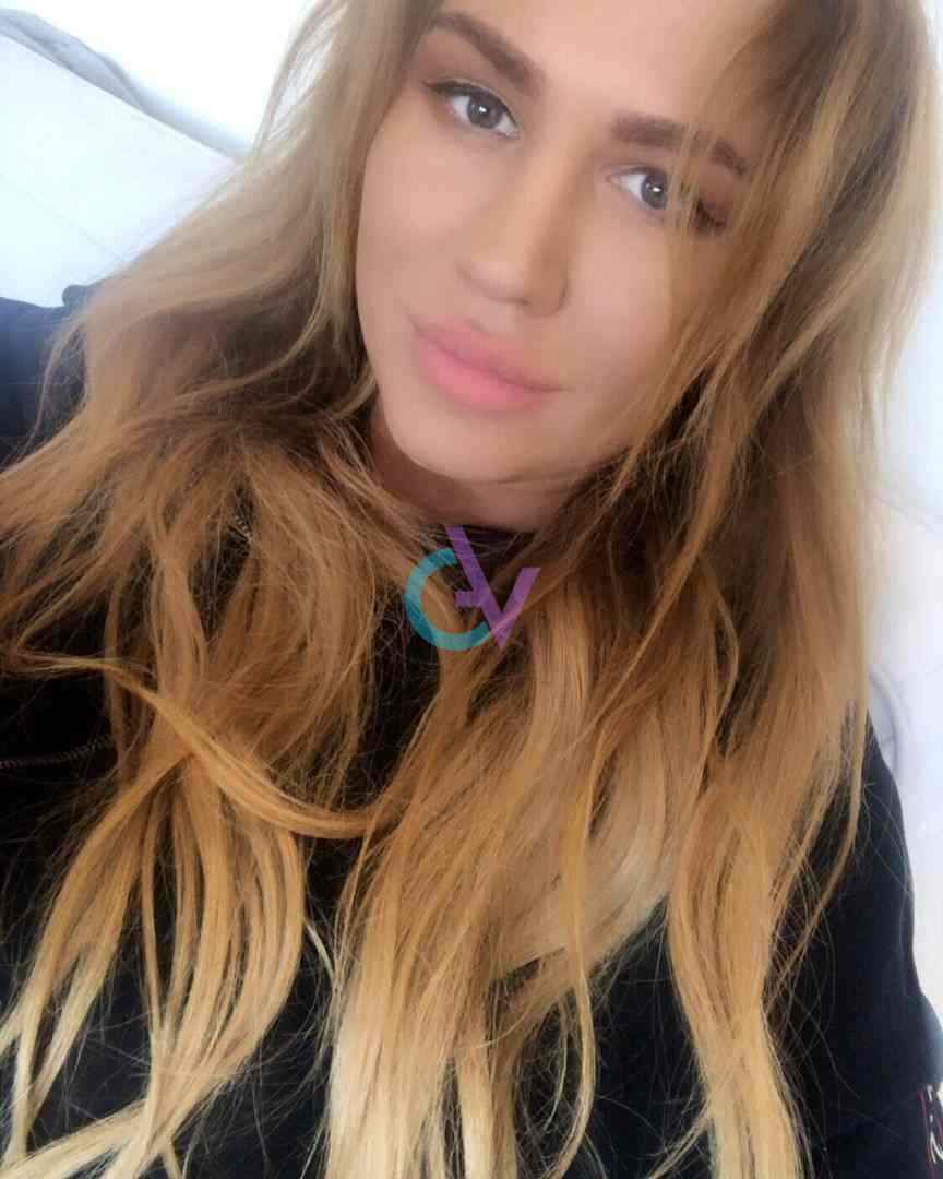 damas para celebraciones privadas, chicas para cenas de negocios en Barcelona, escorts Barcelona clásicas, escort Barcelona, Barcelona Girl Escort, citas exclusivas con escorts en Barcelona, servicios exclusivos de compañía, escort Madrid