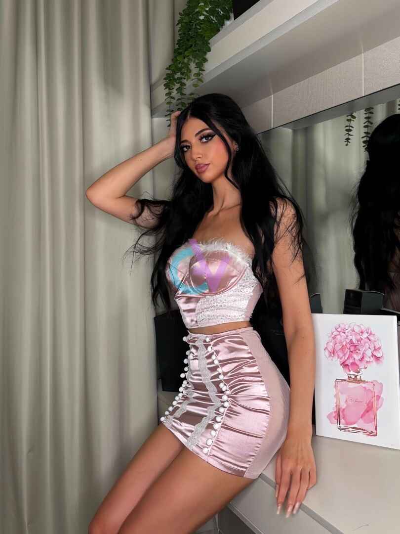 servicios de acompañamiento discreto en Barcelona, Barcelona high class escort, escorts Barcelona residentes, escort Barcelona, servicios de acompañamiento discreto, Full Striptease in Barcelona, Barcelona premium escorts, escort Madrid